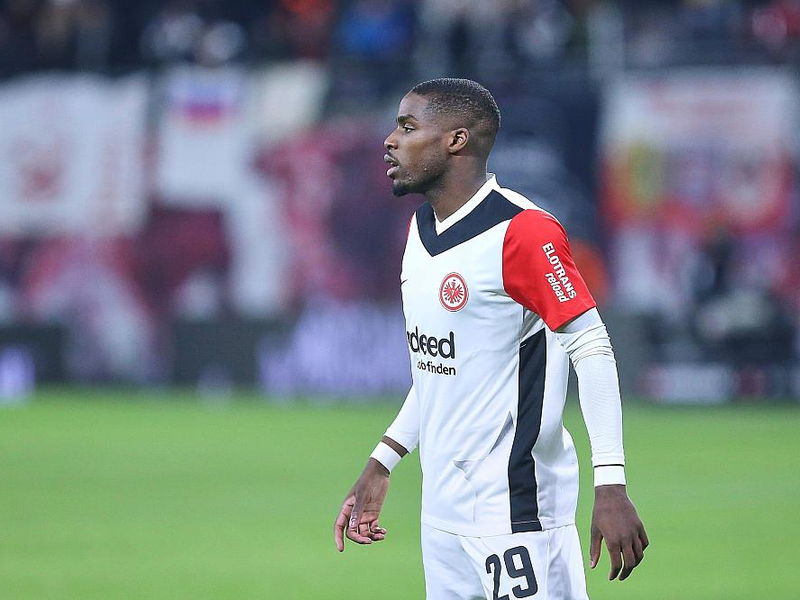 Niels Nkounkou (Eintracht Frankfurt) (Archiv) - Foto: über dts Nachrichtenagentur