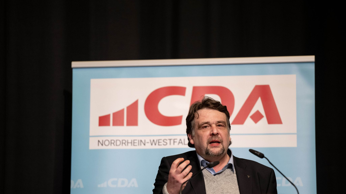 CDA-Chef Radtke schlägt eine Anhebung der Reichensteuer vor. - Foto: Fabian Strauch/dpa