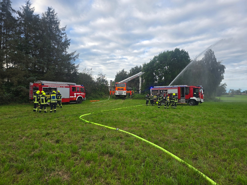 FW-RD: Feuer im Wohnhaus - eine Person verstorben - Foto: presseportal.de