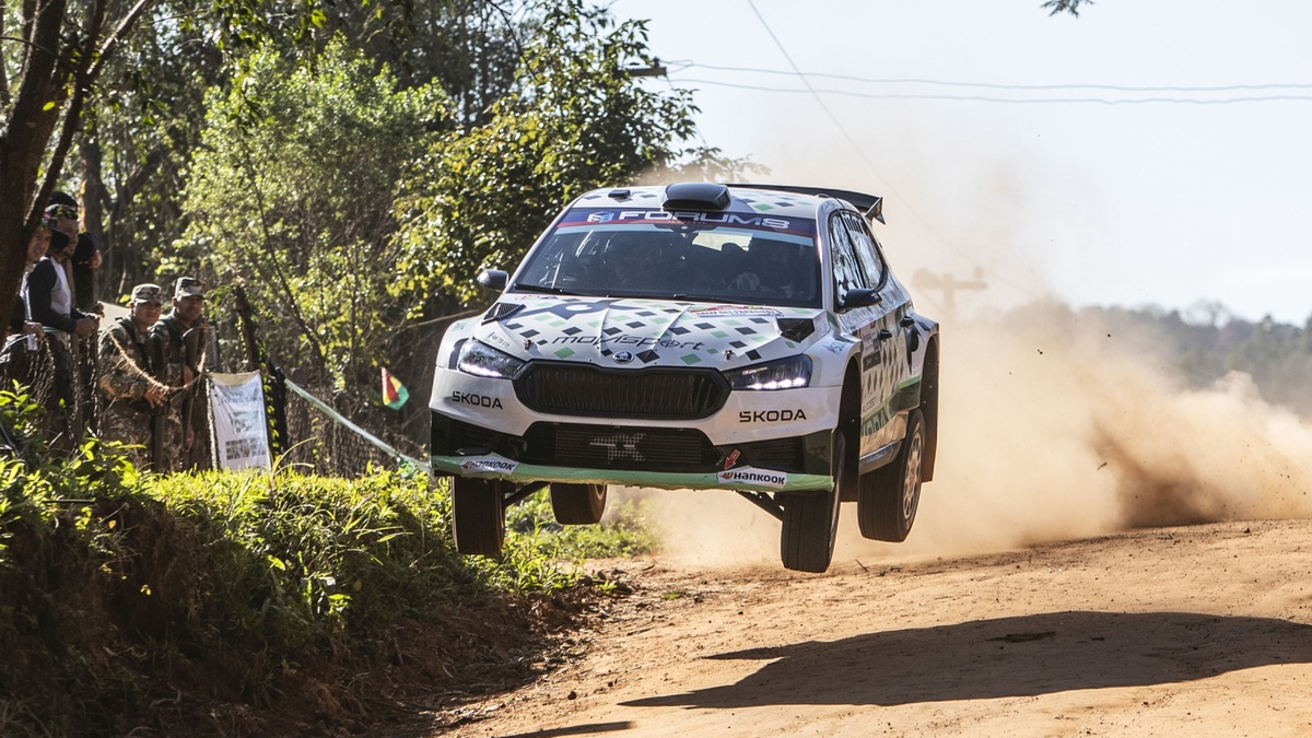 Rallye Paraguay: Sechs Škoda Fabia unter den Top 10 der WRC2 nach ereignisreichem WM-Debüt - Foto: presseportal.de