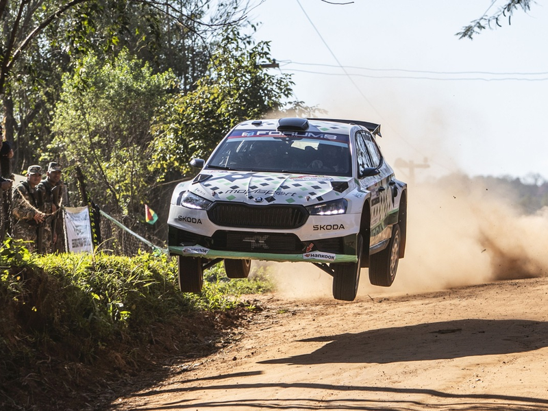 Rallye Paraguay: Sechs Škoda Fabia unter den Top 10 der WRC2 nach ereignisreichem WM-Debüt - Foto: presseportal.de