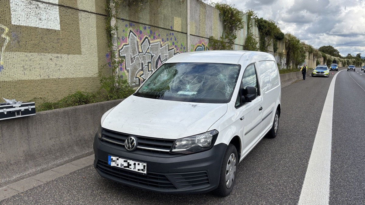 POL-OF: Nach Auffahrunfall: Unbekannte schlagen auf 30-Jährigen ein - Polizei bittet um weitere Hinweise - Foto: presseportal.de