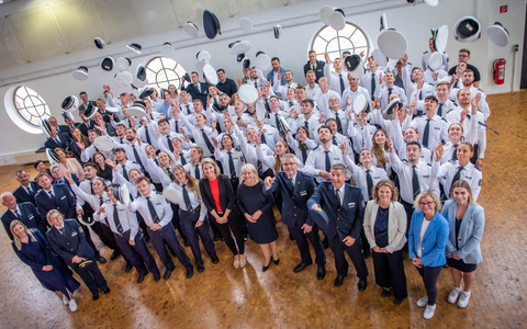 POL-RE: Kreis Recklinghausen/Bottrop: Sternenregen im Polizeipräsidium - 91 neue Polizistinnen und Polizisten für das PP Recklinghausen - Foto: presseportal.de