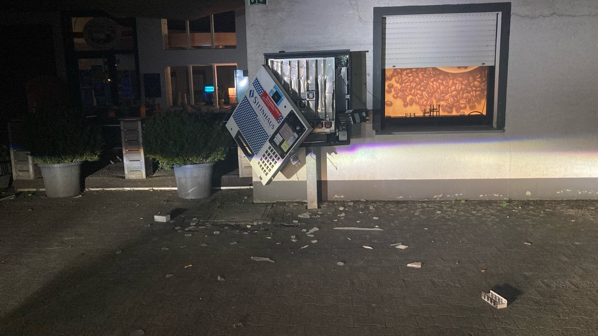 POL-SO: Erneute Sprengungen von Zigarettenautomaten - Foto: presseportal.de