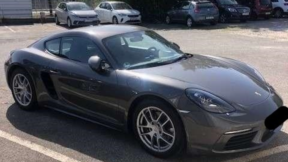 POL-H: Zeugenaufruf: Täter stehlen zwei hochwertige Porsche in Hannover-Linden-Süd - Polizei bittet um Hinweise - Foto: presseportal.de