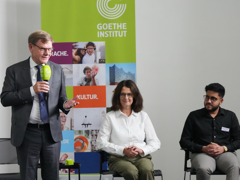 Erste Station des Außenministers in Indien ist die High-Tech-Metropole Bengaluru. - Foto: Soeren Stache/dpa