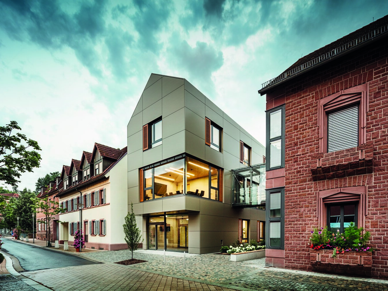 Alzenauer Rathaus - Foto: PREFA/Croce & Wir über pressetext.de