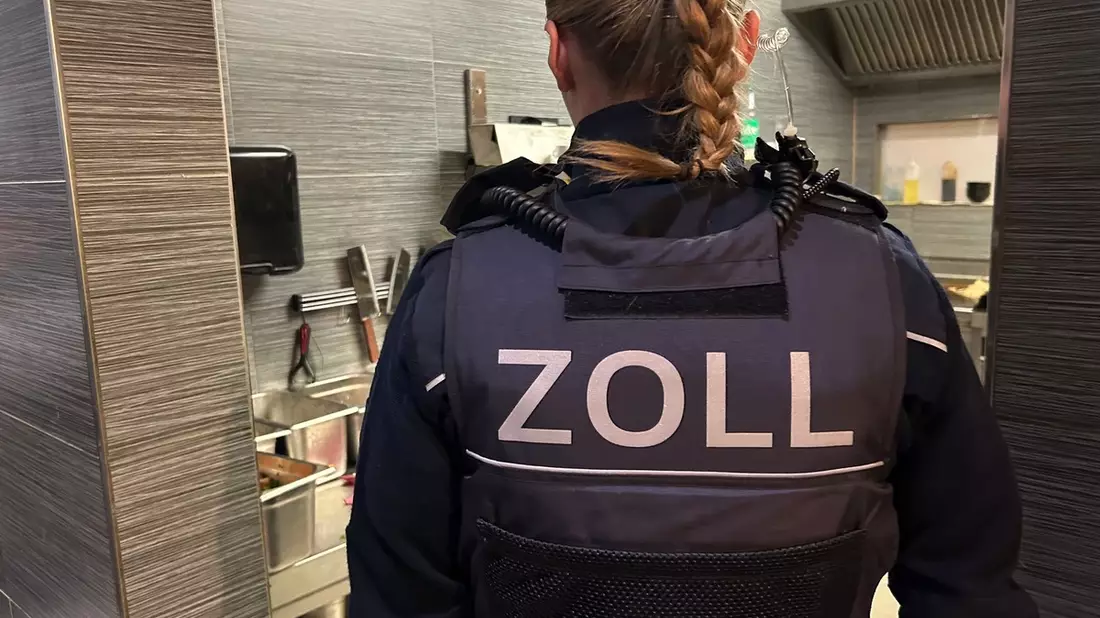 HZA-MS: Zoll ermittelt zahlreiche Verstöße in der Gastronomie / Illegaler Aufenthalt, Mindestlohnverstöße und fehlende Sozialversicherung im Kreis Borken - Bild: presseportal.de