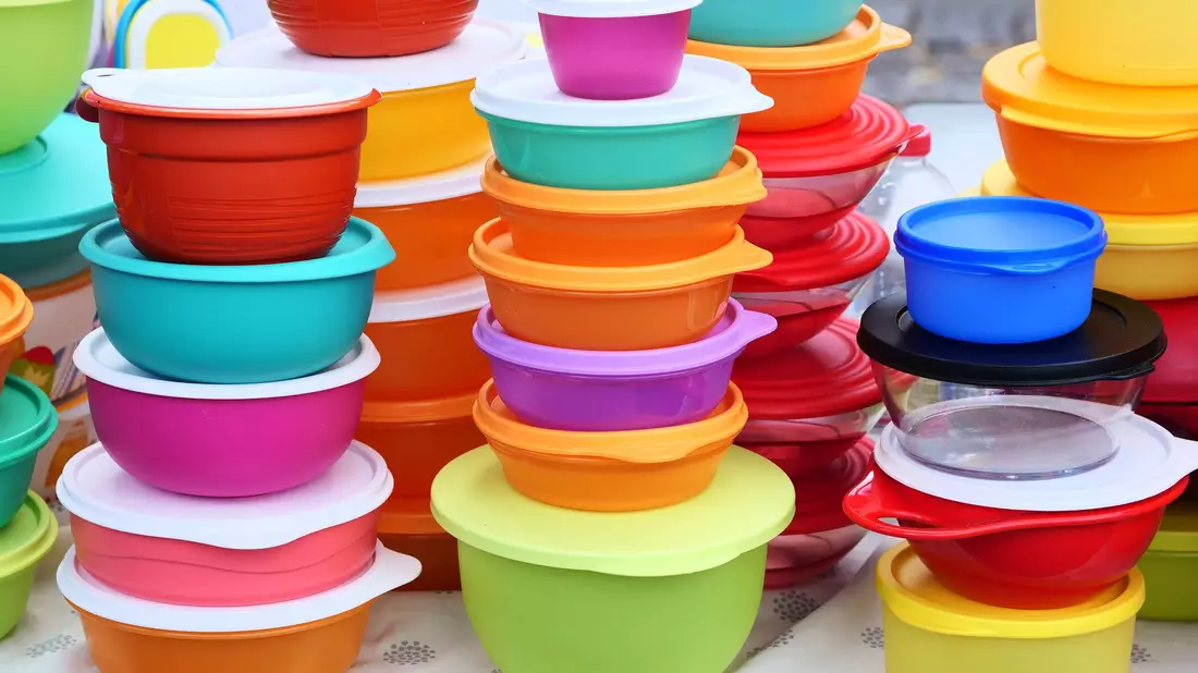 Tupperware steht in Deutschland und anderen Ländern in Europa vor einem Durchstart (Archivbild). - Bild: Wolfram Steinberg/dpa