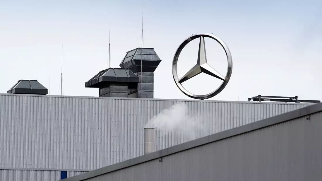 Mercedes-Benz will die Serienproduktion des Sprinters in Ludwigsfelde bis 2029 auslaufen lassen (Archivbild). - Bild: Soeren Stache/dpa-Zentralbild/dpa
