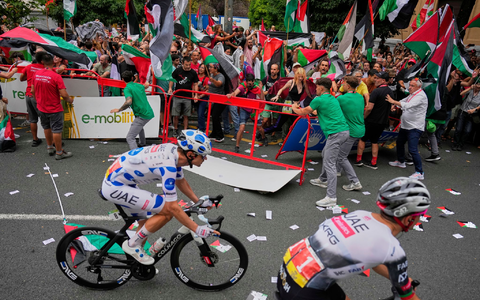 Proteste haben die geplante Durchführung der 11. Etappe verhindert. - Foto: Miguel Oses/AP/dpa