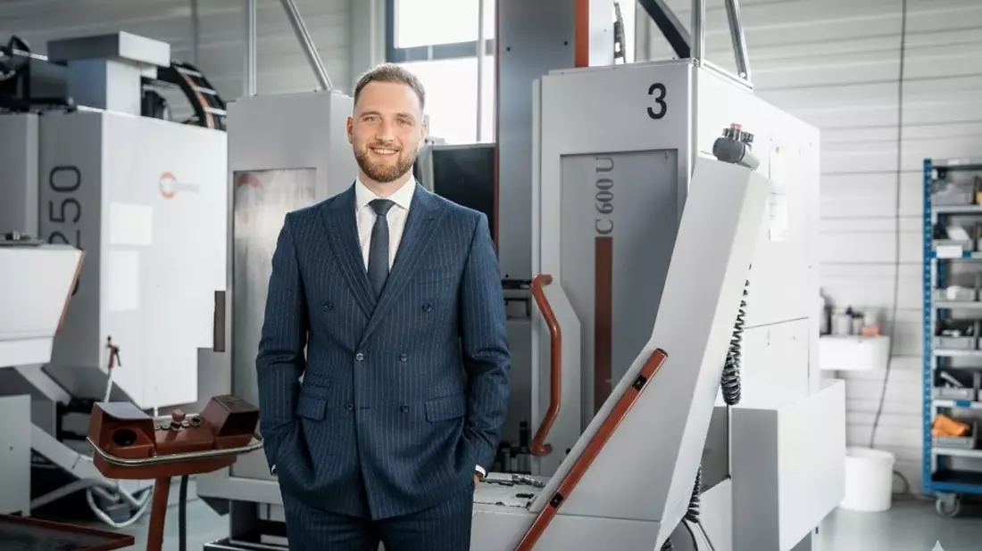 Millionenaufträge durch Wachstumsbranchen: Wie sich Industriebetriebe durch das Entscheider-Vertriebs-System in wachsenden Märkten positionieren - Bild: presseportal.de
