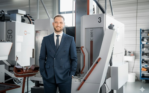 Millionenaufträge durch Wachstumsbranchen: Wie sich Industriebetriebe durch das Entscheider-Vertriebs-System in wachsenden Märkten positionieren - Foto: presseportal.de