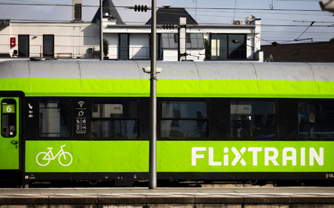Flixtrain baut die Kooperation mit Partnerbahnen im Regionalverkehr aus. (Archivbild) - Foto: Rolf Vennenbernd/dpa Flixtrain baut die Kooperation mit Partnerbahnen im Regionalverkehr aus. (Archivbild) - Foto: Rolf Vennenbernd/dpa