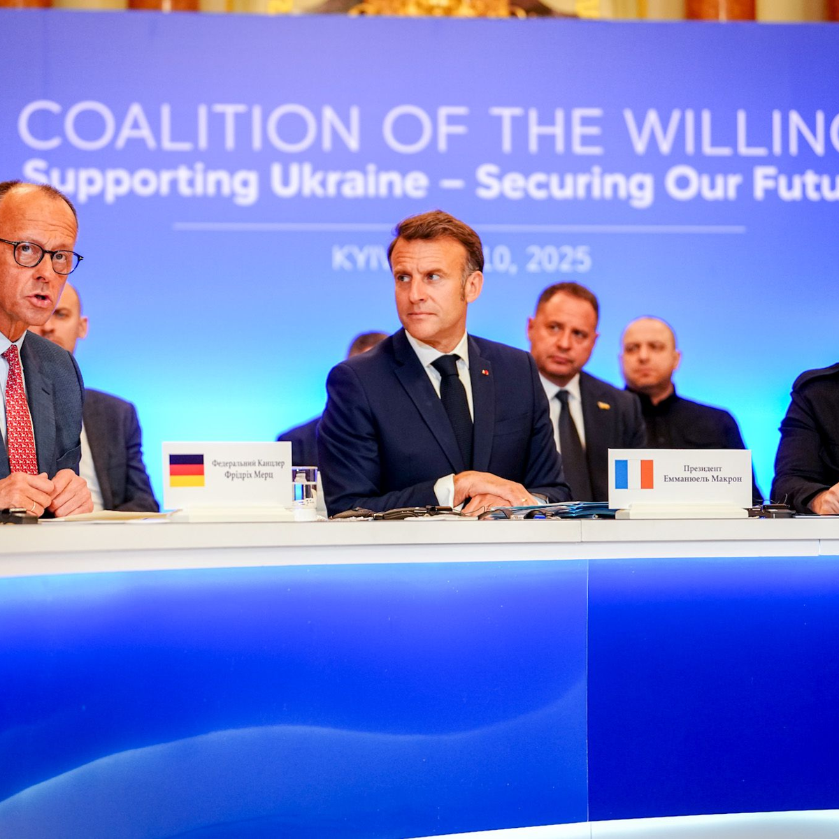 Immer wieder kommen die Vertreter der Koalition der Willigen zusammen, um über eine Friedenssicherung in der Ukraine zu sprechen. Doch kommen sie ihrem Ziel näher? (Archivfoto) - Foto: Kay Nietfeld/dpa