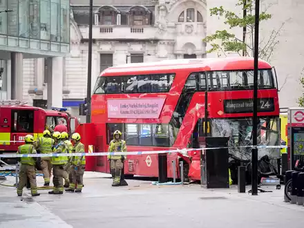 Berichte über Tote gab es zunächst keine, wie Scotland Yard bestätigte. - Foto: James Manning/PA Wire/dpa
