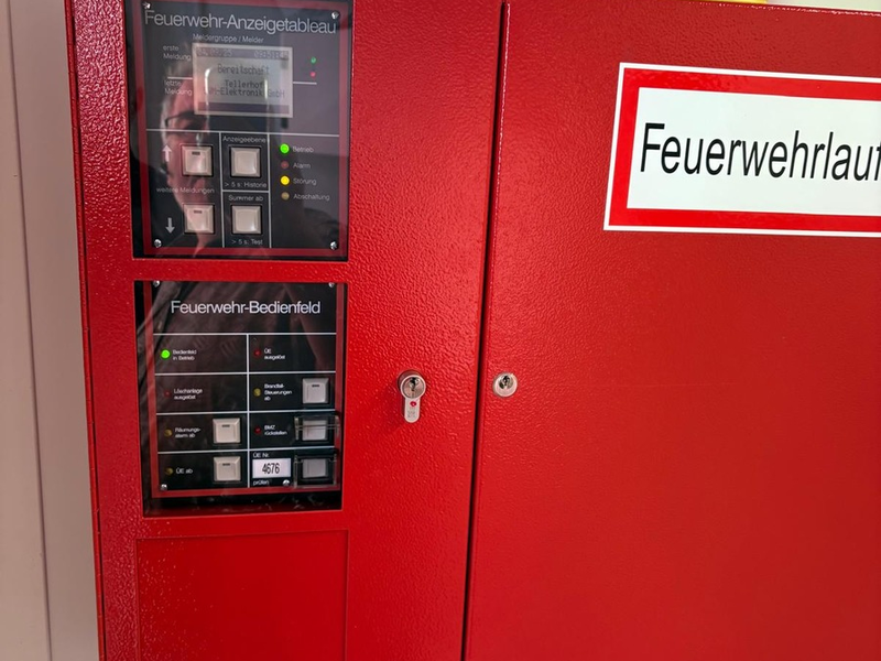 FW Reichenau: Ausgelöste Brandmeldeanlage durch angebranntes Essen, Reichenau-Mittelzell, 04.09.2025 - Foto: presseportal.de