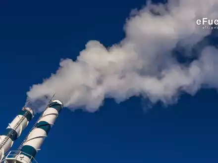 36 Mrd. Liter mehr eFuels - Neue Studie identifiziert Potential unvermeidbarer industrieller CO2-Punktquellen für eFuel-Produktion in Europa - Foto: presseportal.de
