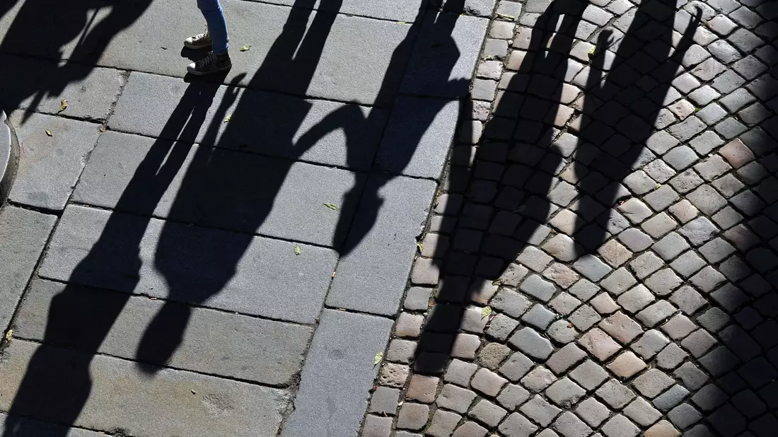 Der Fach- und Arbeitskräftemangel stellt Deutschland heute schon vor große Herausforderungen. (Symbolbild) - Bild: Matthias Hiekel/ZB/dpa
