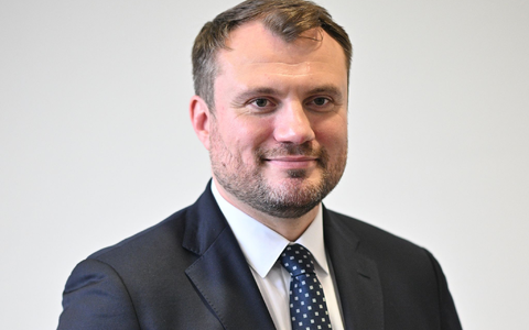 Brandenburgs Wirtschaftsminister Daniel Keller (SPD) wirbt mit einer neuen Kampagne für Zuzüge aus Westdeutschland. (Archivbild) - Foto: Sebastian Christoph Gollnow/dpa Brandenburgs Wirtschaftsminister Daniel Keller (SPD) wirbt mit einer neuen Kampagne für Zuzüge aus Westdeutschland. (Archivbild) - Foto: Sebastian Christoph Gollnow/dpa