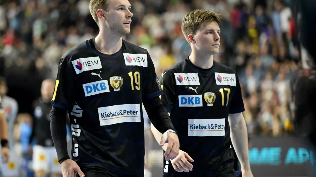 Gemeinsam zum nächsten Titel? Berlin Mathias Gidsel und Nils Lichtlein. (Archivbild) - Bild: Marius Becker/dpa