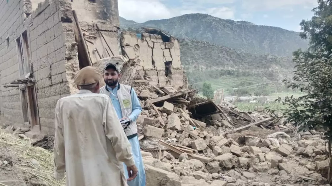 Nach schwerem Beben: Hilfe in Afghanistan läuft an / Trotz verschütteter Wege und gefährlicher Witterung können Organisationen im Bündnis Aktion Deutschland Hilft erste Hilfsmaßnahmen durchführen - Bild: presseportal.de