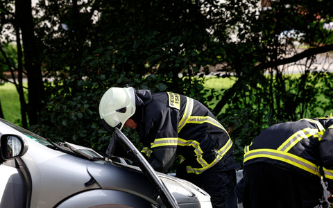 FW-MK: Motorradfahrer bei Verkehrsunfall lebensgefährlich verletzt - Foto: presseportal.de