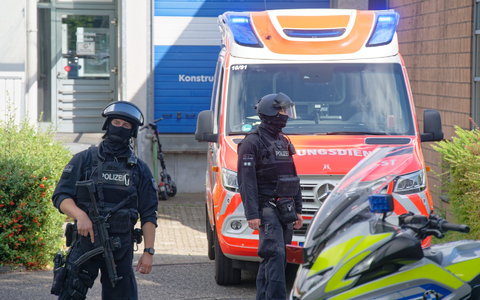 Für die Bevölkerung besteht laut Polizei nach Festnahme eines Verdächtigen keine Gefahr mehr - Foto: Henning Kaiser/dpa Für die Bevölkerung besteht laut Polizei nach Festnahme eines Verdächtigen keine Gefahr mehr - Foto: Henning Kaiser/dpa