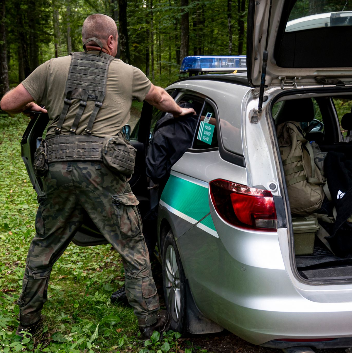 Immer wieder greifen polnischer Grenzschützer Menschen auf, die es über die Grenze nach Polen geschafft haben. (Archivbild) - Foto: Fabian Sommer/dpa