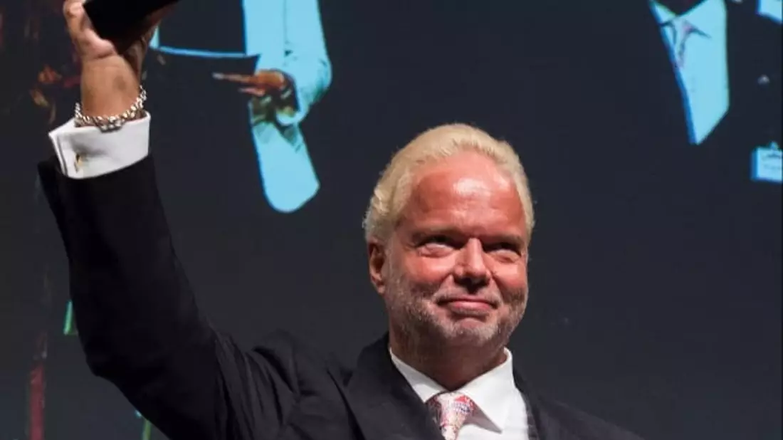 Syntellix AG verklagt Jürgen Fitschen auf 68 Millionen Euro Schadensersatz wegen vorsätzlicher sittenwidriger Schädigung und Verletzung aktienrechtlicher Treuepflichten - Bild: presseportal.de