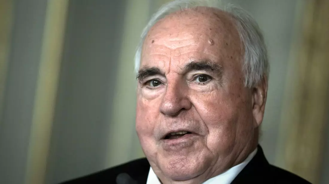 In Berlin soll eine Straße nach Altbundeskanzler Helmut Kohl benannt werden. (Archivfoto)  - Bild: Fredrik von Erichsen/dpa
