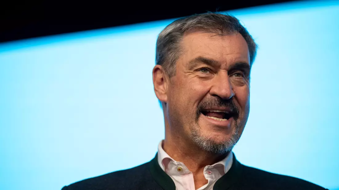 CSU-Chef Söder meint: «Ohne Auto droht ein Kollaps.» - Bild: Fabian Strauch/dpa