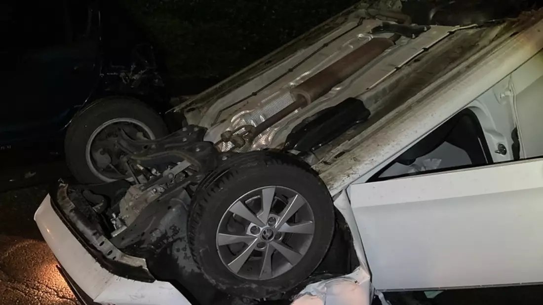 POL-GM: Mit gestohlenem Auto überschlagen - Bild: presseportal.de