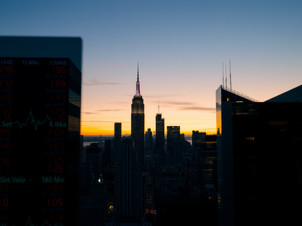 Nasdaq 100 Navigates Choppy Session Following Jobs Data Surprise - Foto: über boerse-global.de