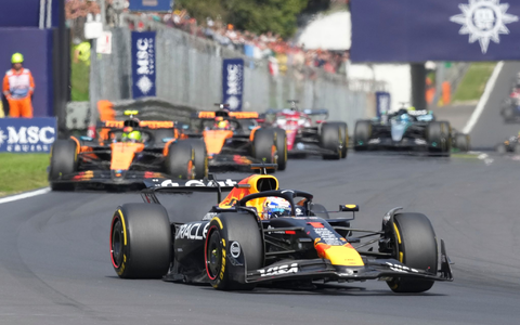 Es war eine Machtdemonstration des Weltmeister - so sieht es auch die Weltpresse. - Foto: Antonio Calanni/AP/dpa