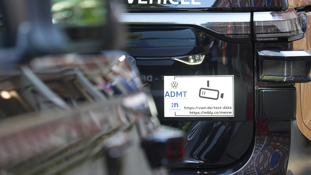 Viele Deutsche stehen autonomen Verkehrsmitteln offen gegenüber. (Symbolbild) - Foto: Marcus Brandt/dpa