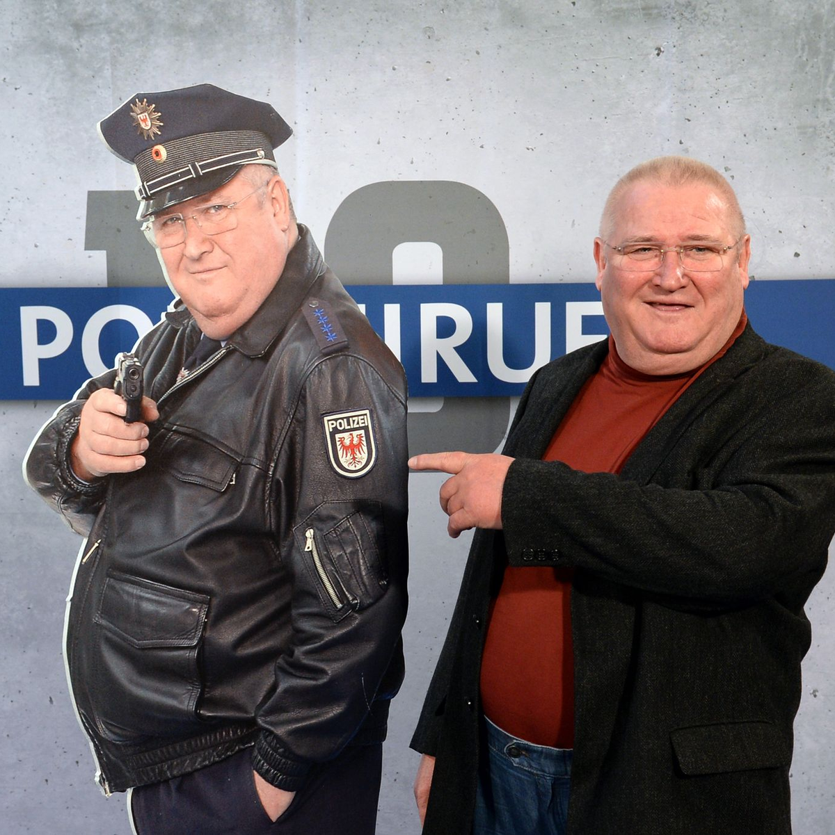 Horst Krause posiert neben Horst Krause. - Foto: Ralf Hirschberger/dpa-Zentralbild/dpa