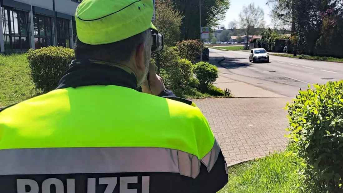 POL-ME: Verkehrskontrollen zum Schulstart: Polizei zieht Bilanz - 2509032 - Bild: presseportal.de
