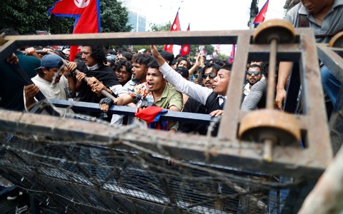 Demonstranten protestierten gegen Korruption und die Abschaltung der sozialen Medien durch die Regierung Nepals. - Foto: Skanda Gautam/ZUMA Press Wire/dpa