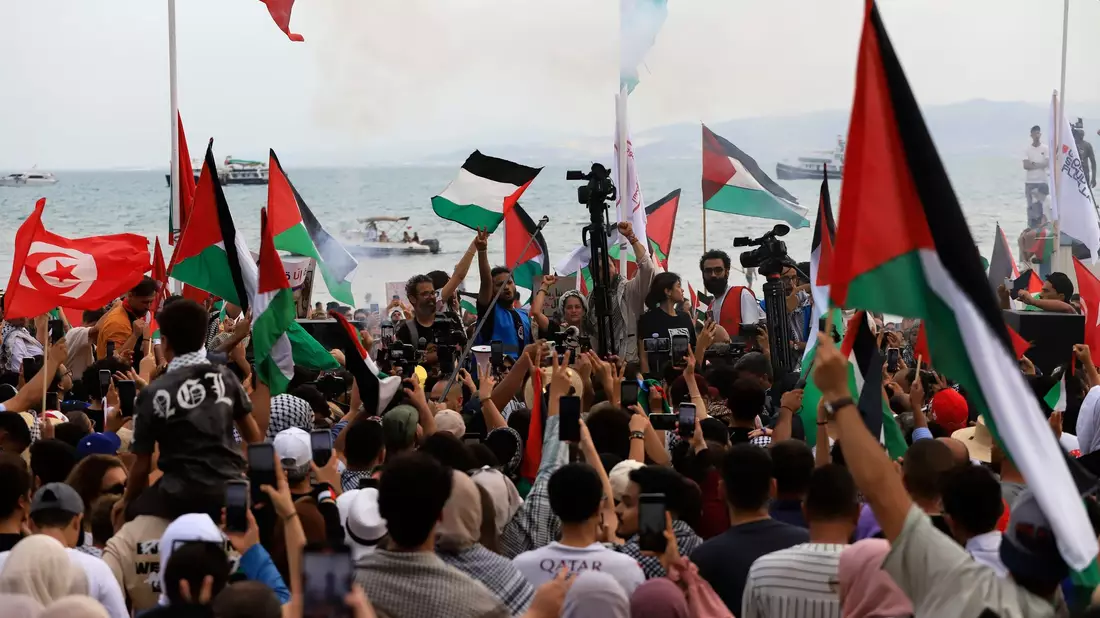 Die «Global Sumud Flotilla» will die israelische Seeblockade des Gazastreifens durchbrechen und Hilfsgüter in den Küstenstreifen bringen. (Archivbild) - Bild: Anis Mili/AP/dpa