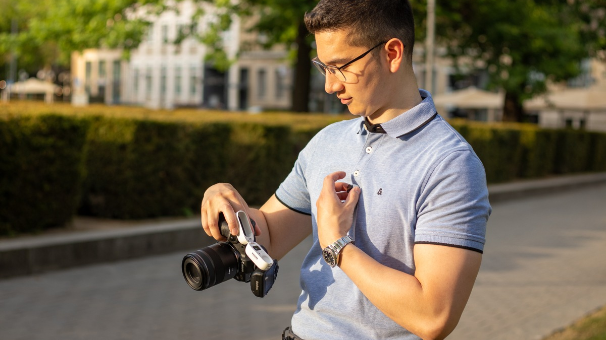 Edmond Rätzel von der Foto & Film Akademie über Kostenfallen für Filmemacher und Fotografen – und wie man sie vermeidet - Foto: presseportal.de