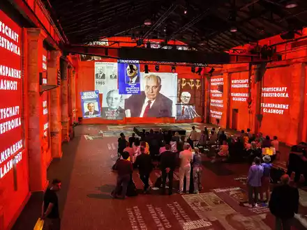 Leuchtende Freiheit im Kunstkraftwerk - Foto: © Andreas Schmidt ĂŒber pressetext.de