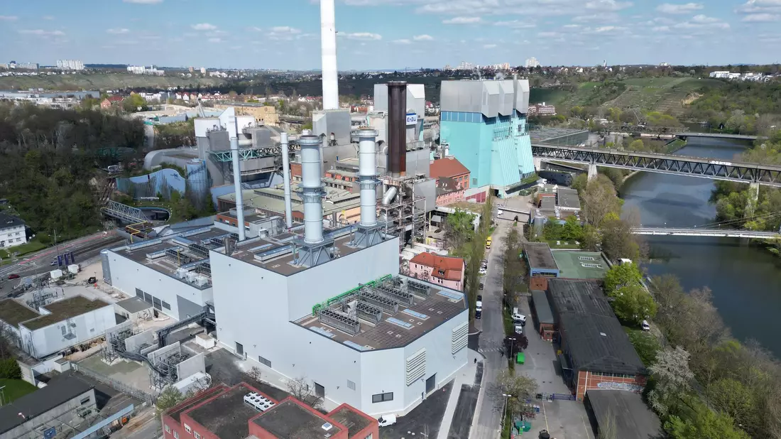 Große Energieversorger zählen zur kritischen Infrastruktur im Sinne des Gesetzes. (Archivfoto) - Bild: Bernd Weißbrod/dpa