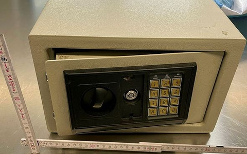 LPI-NDH: Wem gehört dieses Wertgelass? - Foto: presseportal.de