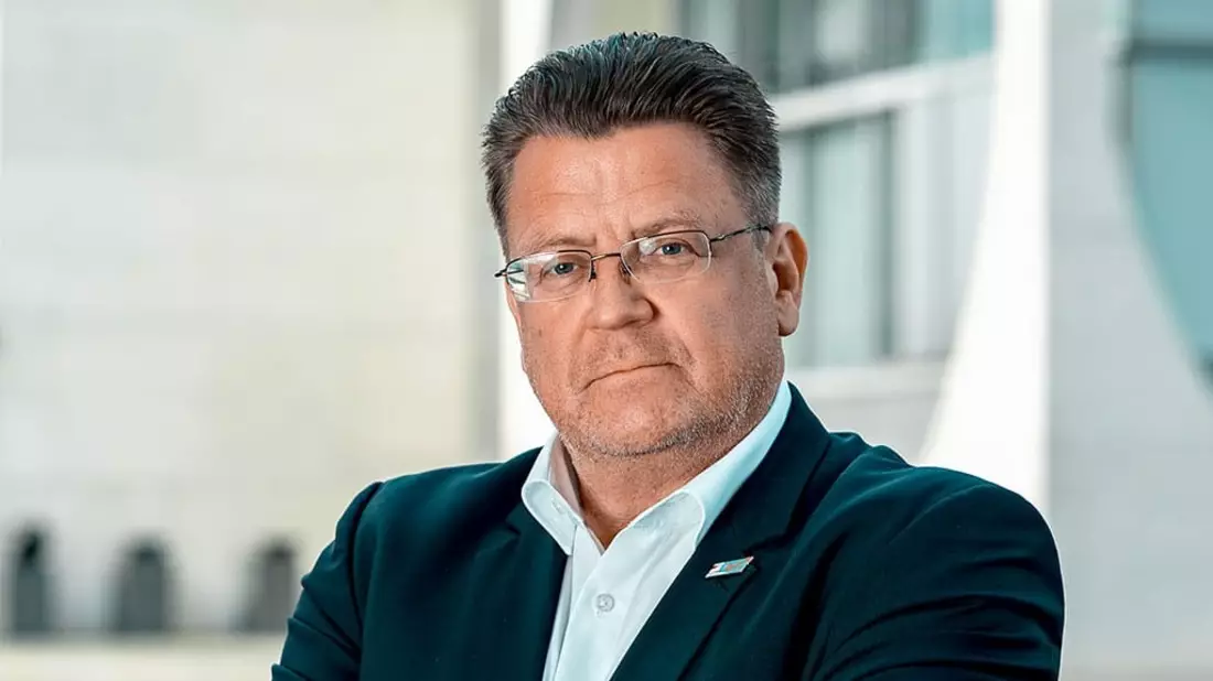 Stephan Brandner: Wir werden die neue Kandidatin für das Amt der Richterin am Bundesverfassungsgericht sorgfältig prüfen - Bild: presseportal.de
