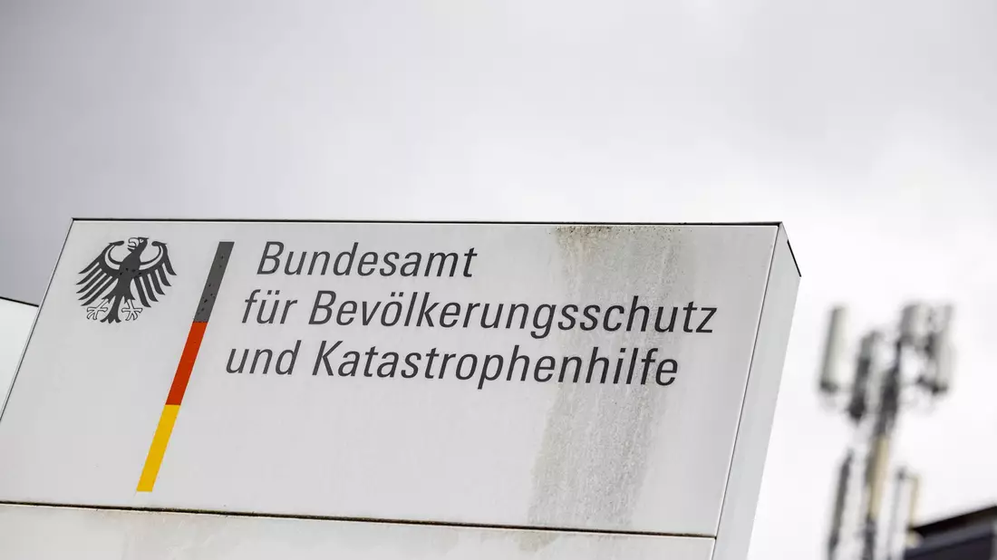 Der Bund unterstützt die Länder finanziell beim Aufbau beziehungsweise der Modernisierung von Sirenen. (Symbolbild) - Bild: Thomas Banneyer/dpa