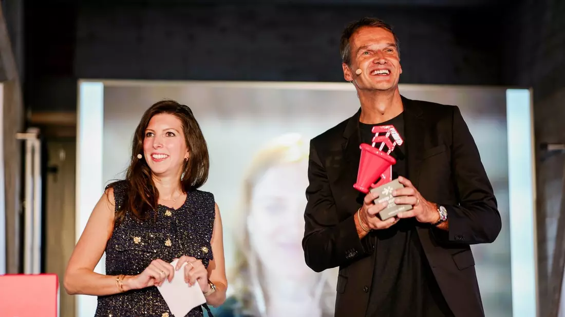 scoopcamp 2025: Medienexpertinnen und -experten diskutieren über KI, Paid Content und Lokaljournalismus - Bild: presseportal.de
