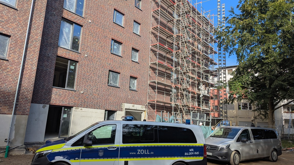 HZA-KI: Zoll stoppt illegale Arbeit auf Kieler Baustelle - Flucht in letzter Sekunde verhindert - Foto: presseportal.de