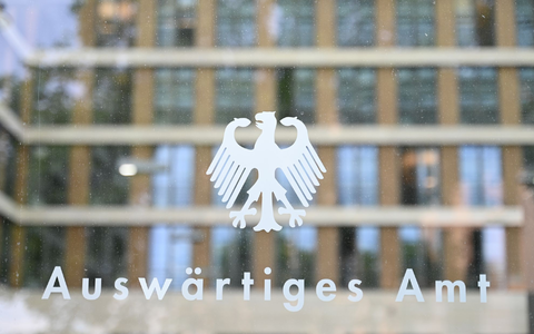 Die Einbestellung eines Botschafters ins Auswärtige Amt gilt als deutliche Form des Protests. (Archivbild) - Foto: Katharina Kausche/dpa