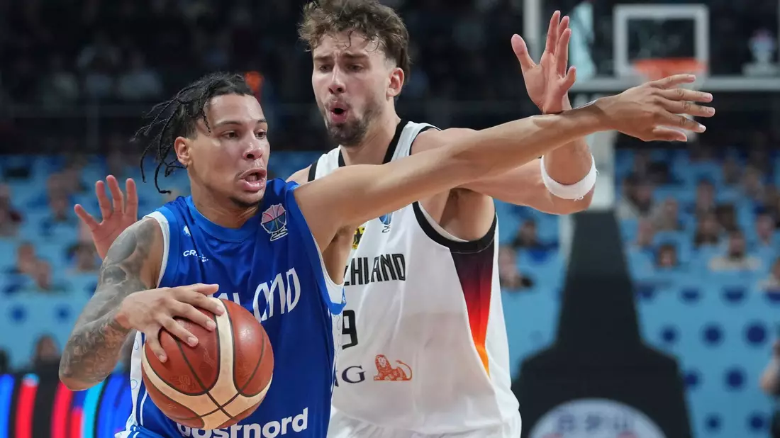 Franz Wagner und die deutschen Basketballer stehen im EM-Finale. - Bild: Sergei Grits/AP/dpa